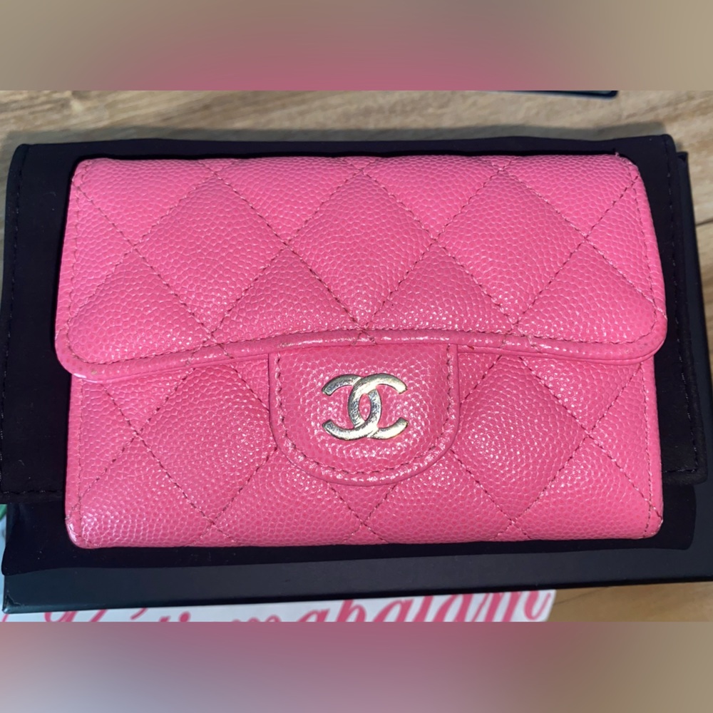 Authentic Chanel Classic Flap Card Holder 20S Pink Caviar with Gold Hardware